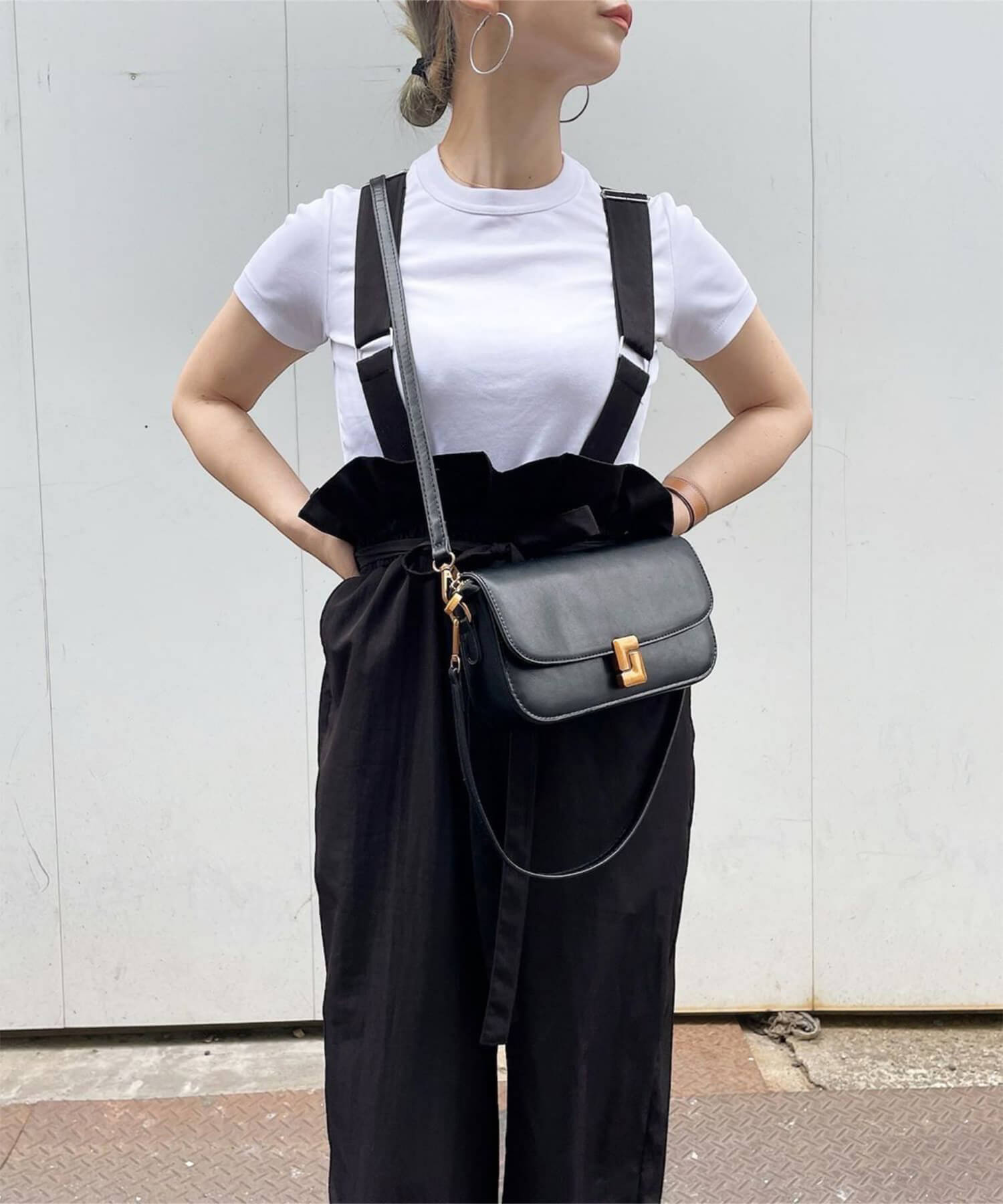 【ALDO】シンプル・モダン ★ 上品 ★2WAY・ショルダーバック アルド・ヴァッラレッリ 2WAYショルダーバッグ(ライトグレー