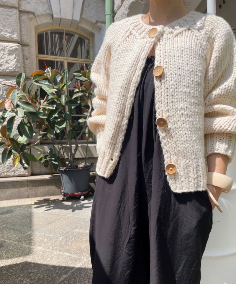ハンドニットウールブレンドカーディガン | Hand knit wool blend