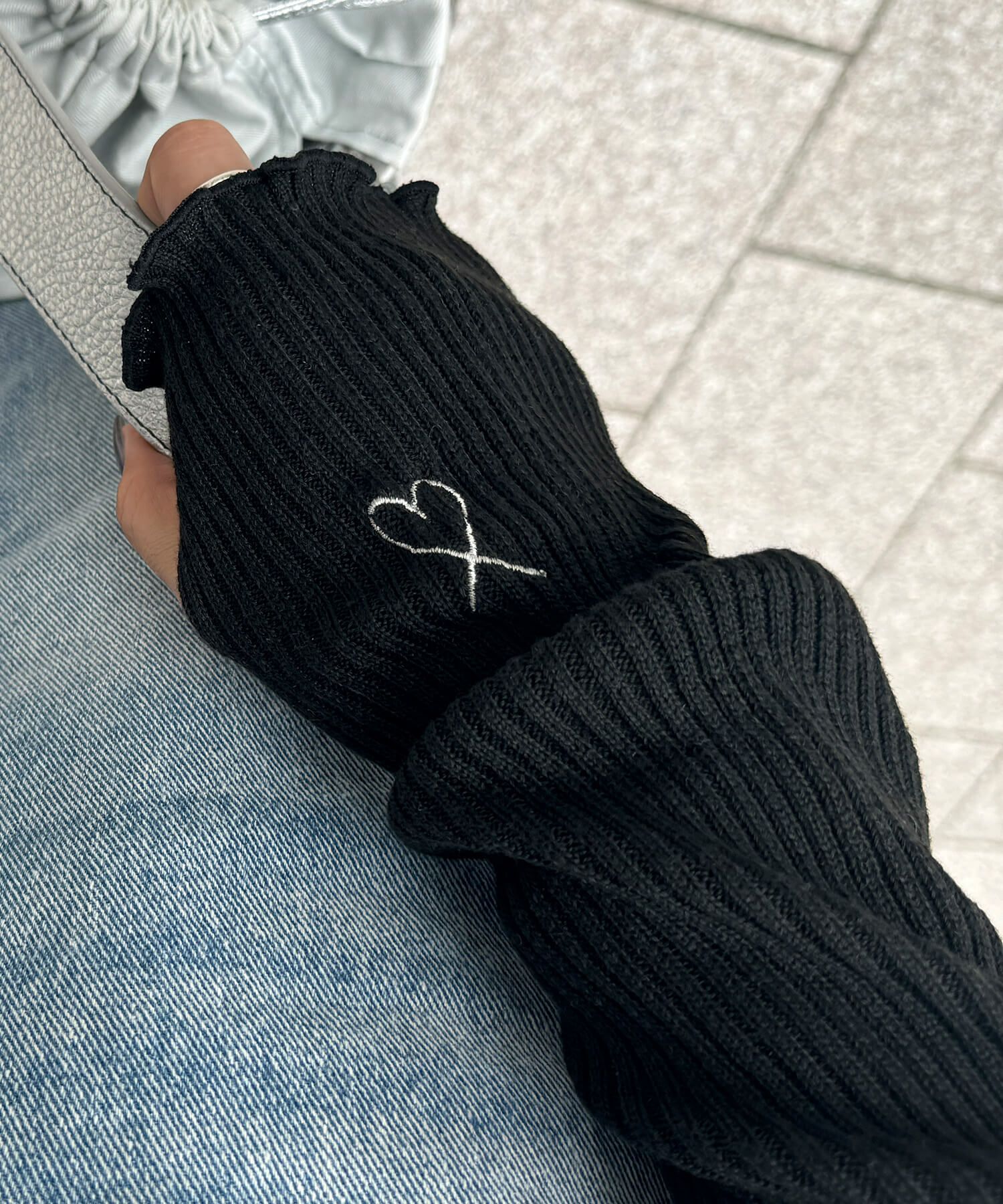 ハート刺繍メロウリブニット | Heart motif mellow rib knit (chiica