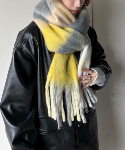 フリンジボリュームマフラー | Fringe volume muffler (isook select)